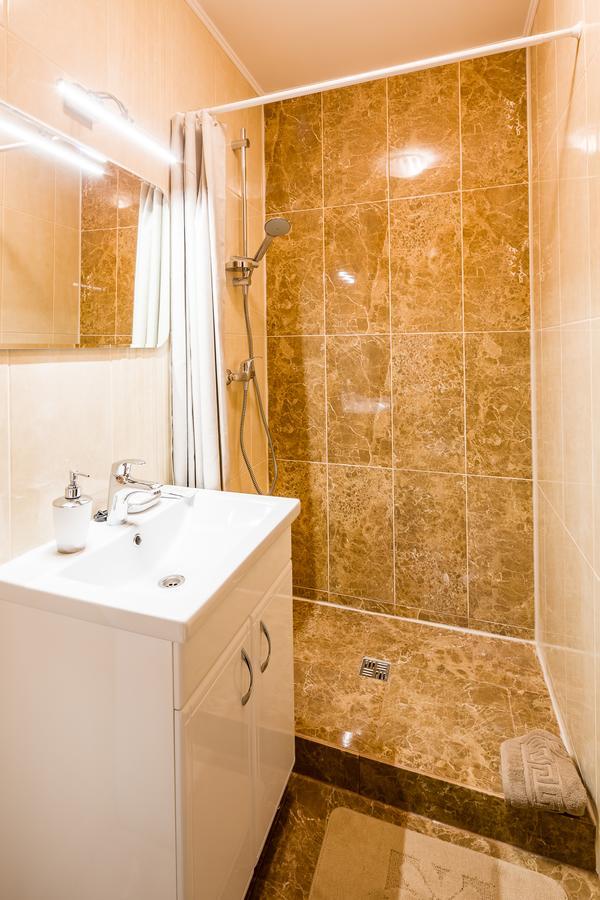 Onlviv Apartments Teatralna 23 מראה חיצוני תמונה
